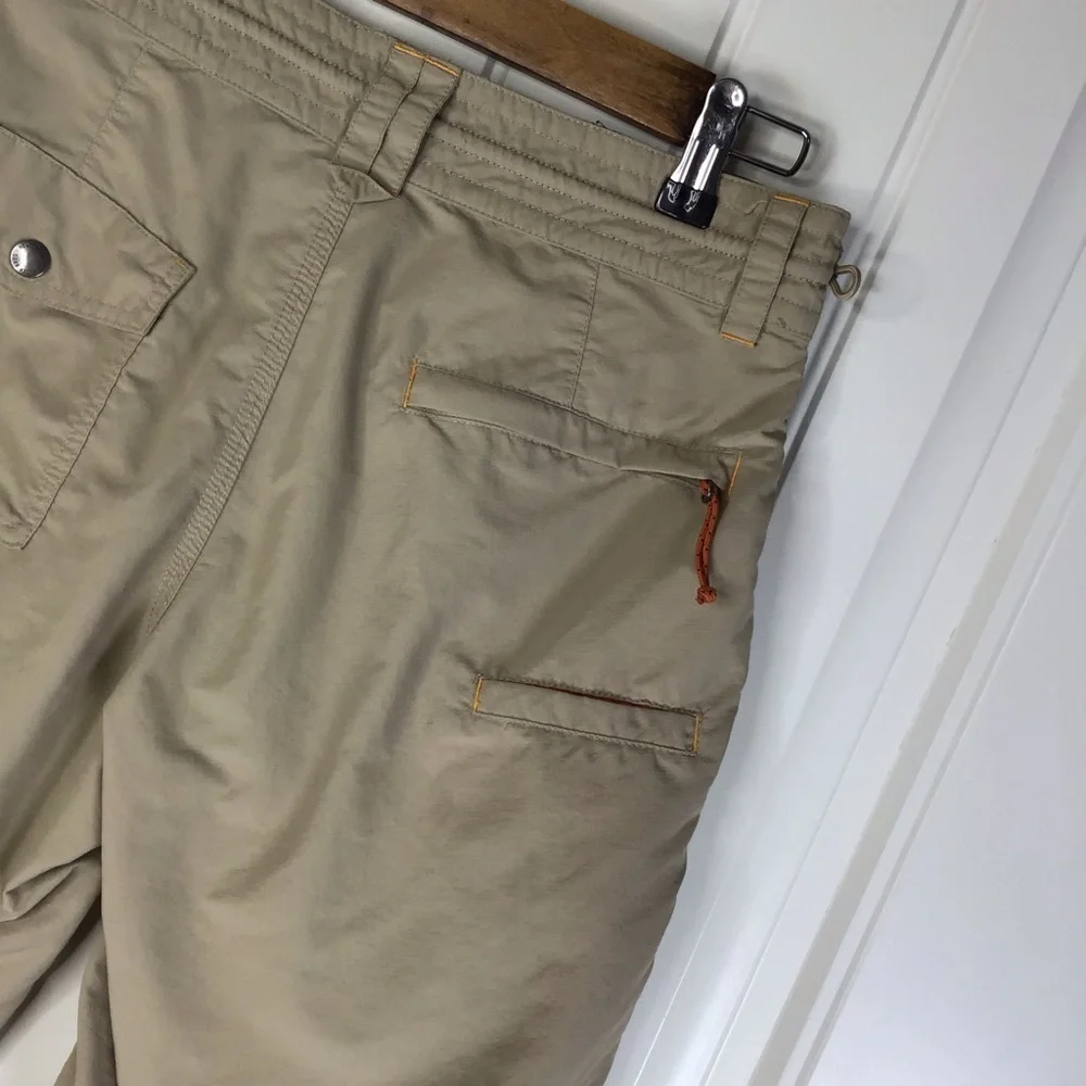 Howler Bros Horizon Hybrid Shorts 2.0 in Khaki Size 28.
